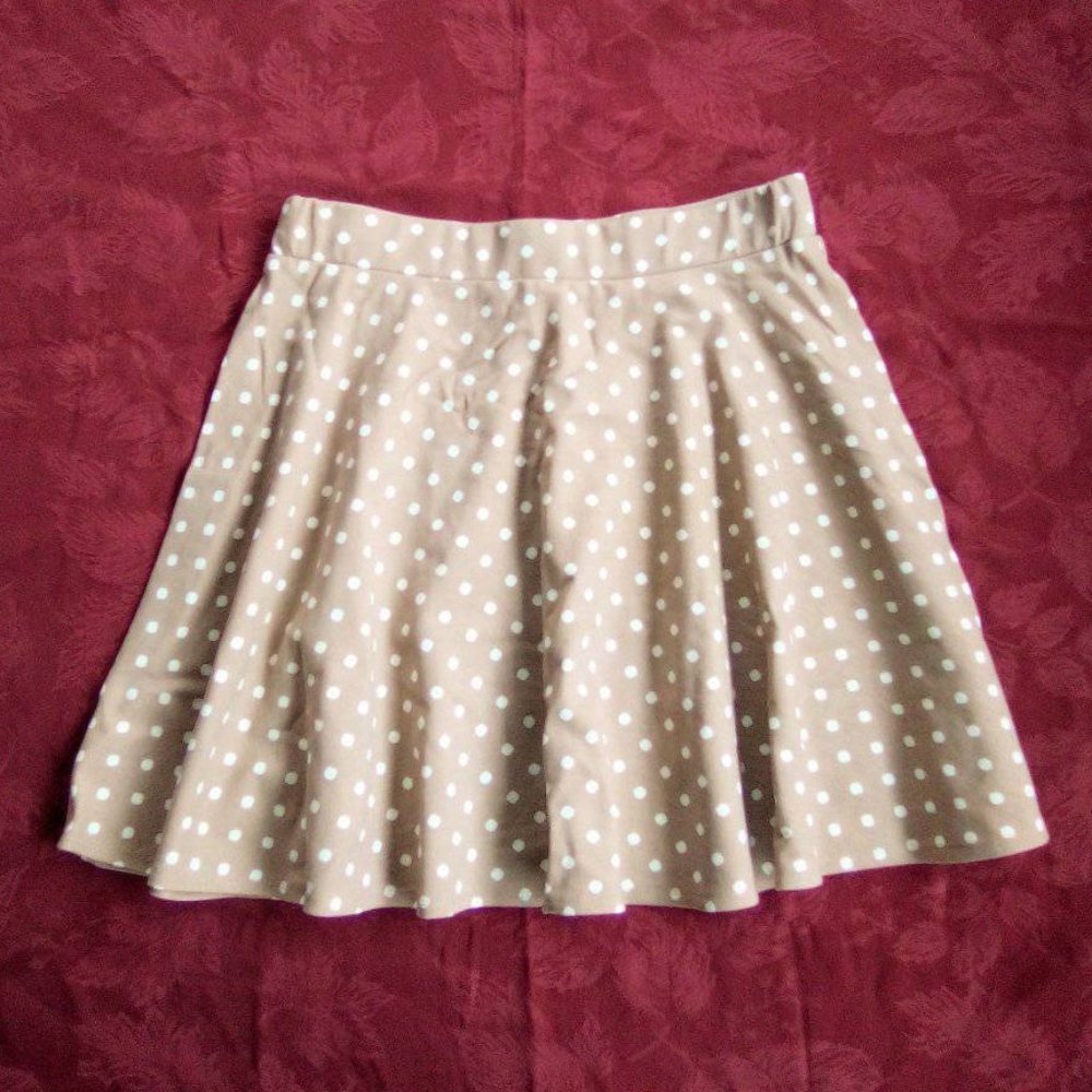 NWOT- Takara Polka Dot Flare Skirt